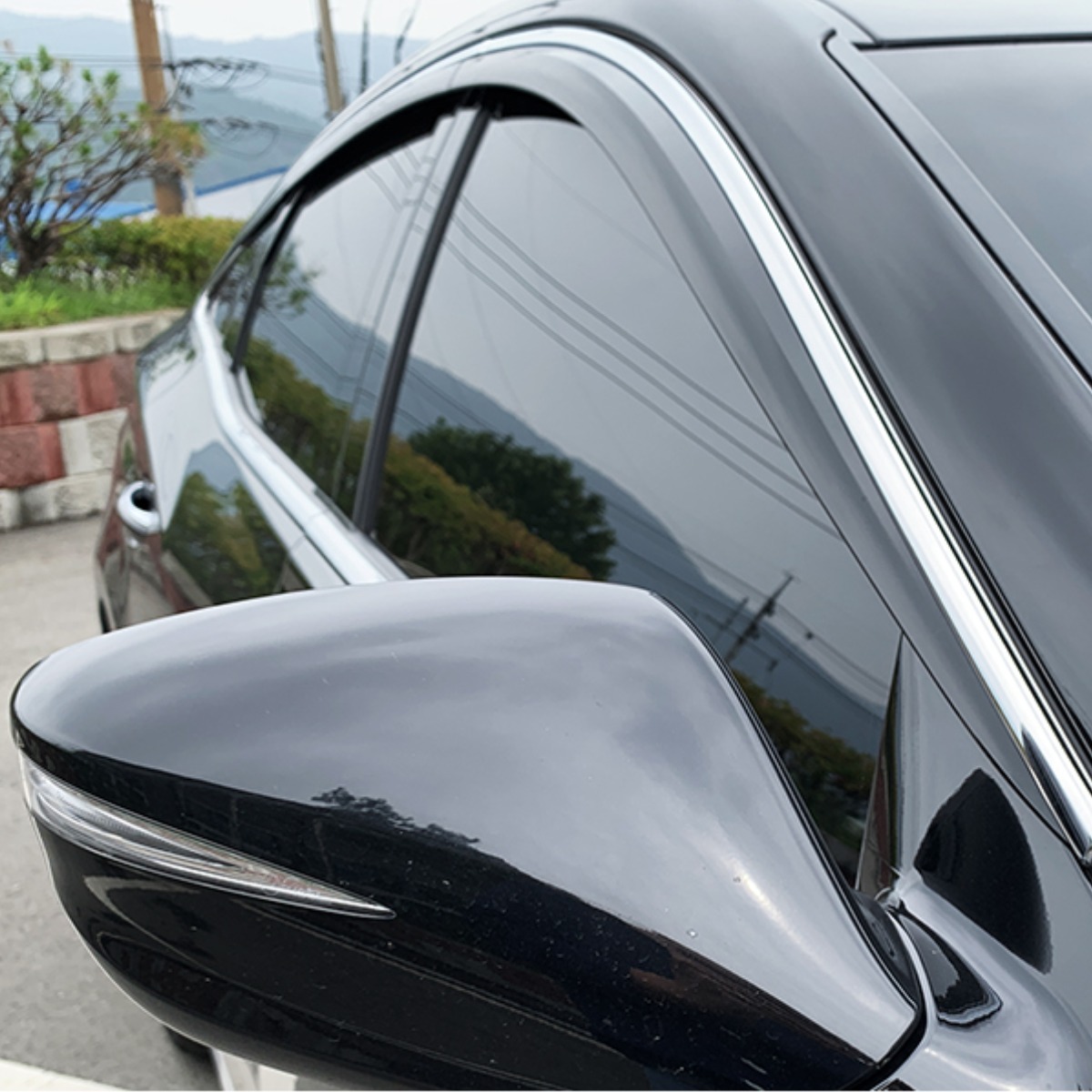 뭉구카 AC 그랜져 HG 블랙 다이아몬드 도어바이져 자동차 햇빛가리개 썬바이저 차량 빗물받이 스모그바이저 선바이저 D956 6pcs, 블랙, 현대 그랜져 HG 88,800원