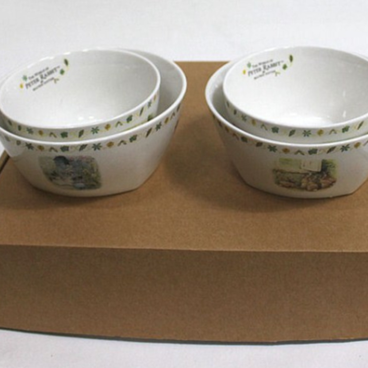 피터래빗 공기대접 4p 밥공기 국대접 주방용품 개업선물 집들이선물, 화이트, 2세트 29,000원