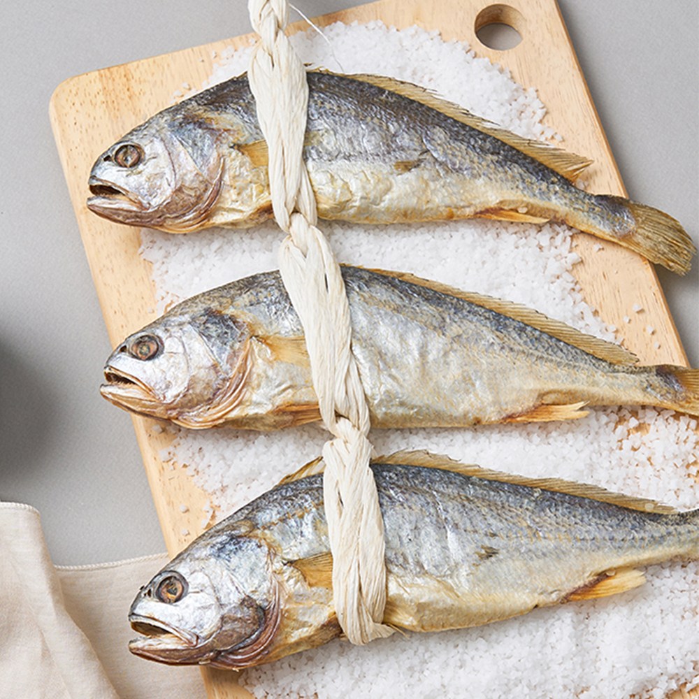 [특가] 법성포 영광굴비 20미 신선상회 산지직송 실속형 가정용 고급굴비 제수용 생선 설 추석 명절 실속 선물세트, 1개, 영광굴비 1.8kg (20미) 78,500원