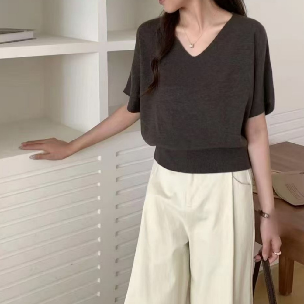 노나네 여성용 브이넥 반팔 니트 간절기 데일리룩 27,000원