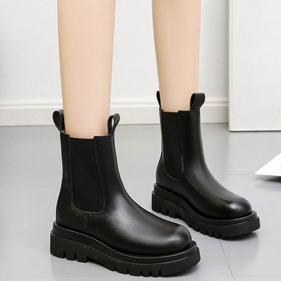 글래디에디터 데일리 여성 겨울 외출 동굽 미들 첼시 부츠 신발 28,600원