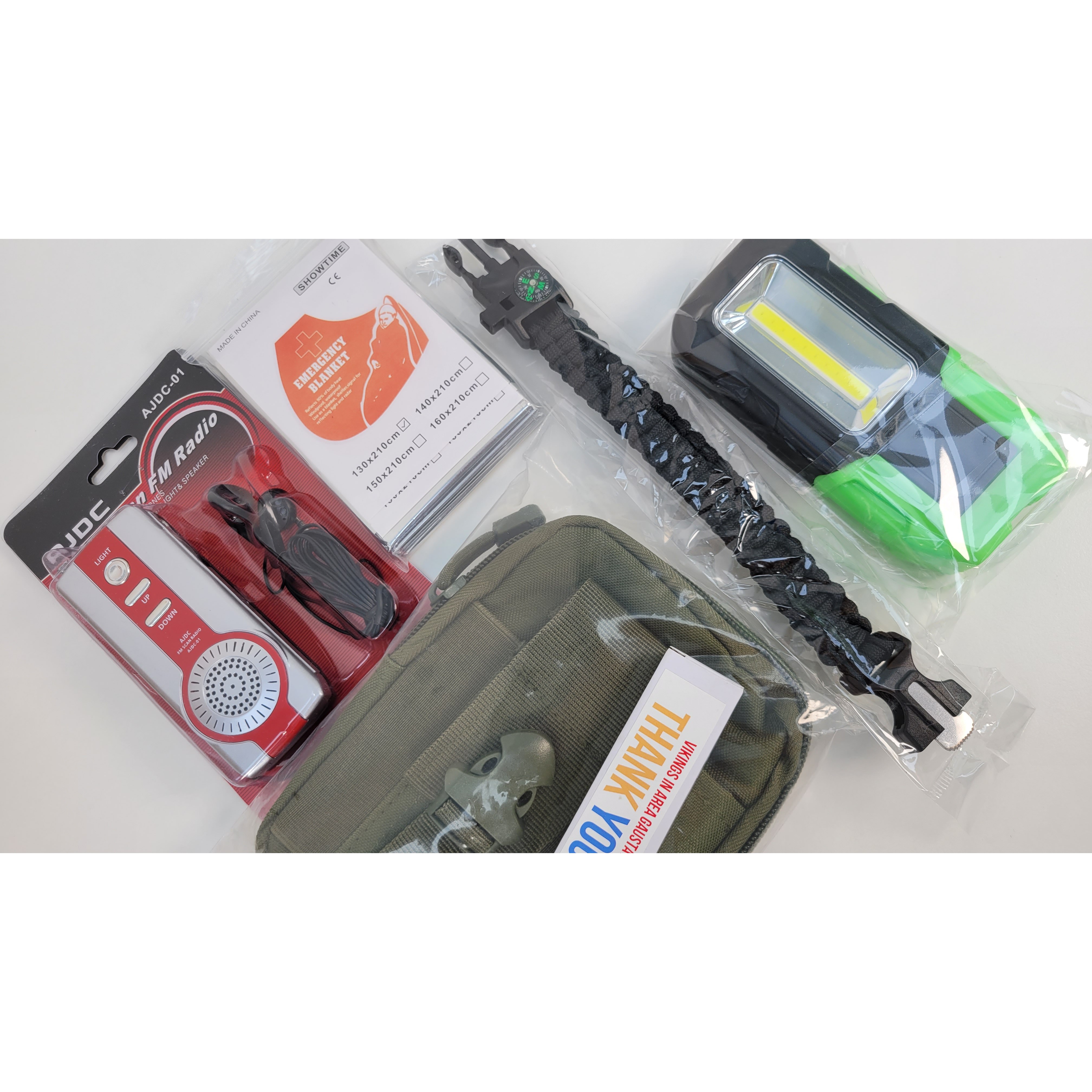 휴대용 FM 라디오 패키지 백패킹 생존배낭 비상용 재난가방 라디오파우치, 1개 24,800원