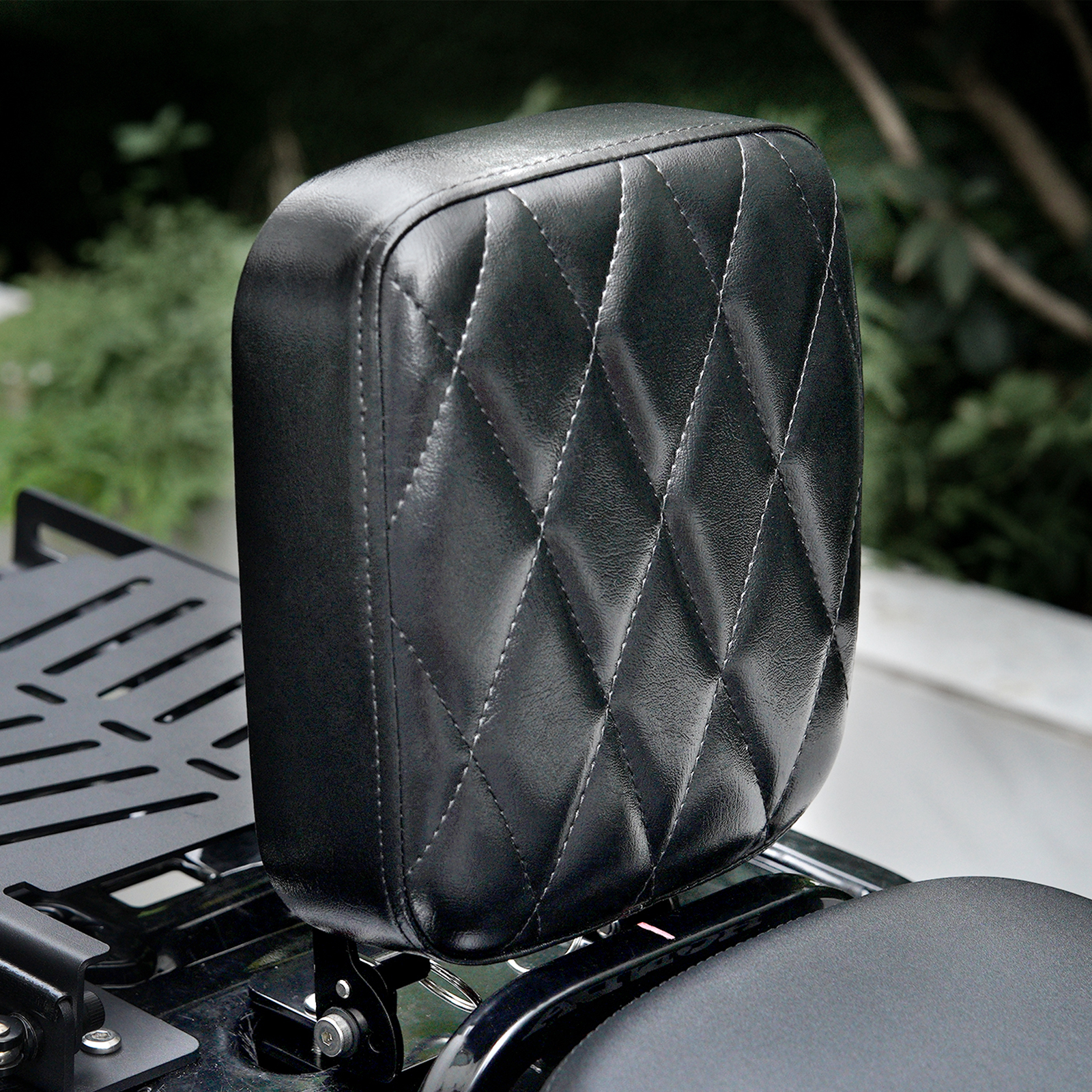 CUBLAND 슈퍼커브 등받이쿠션 텐덤시트 충격흡수 플립업식 리어안장 커스텀 다이아몬드 패턴 블랙, 1개 128,000원