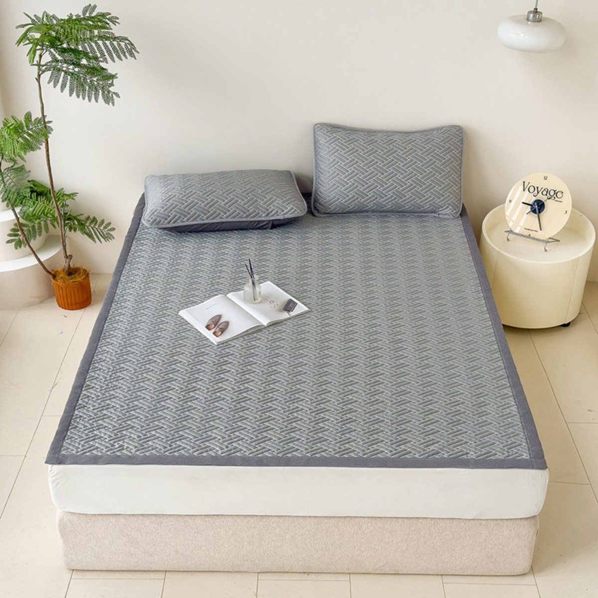 한정특가 Cozy Aura 여름 냉감 침대 패드 얼음 쿨매트 고정밴드형 KC인증, 그레이 37,900원