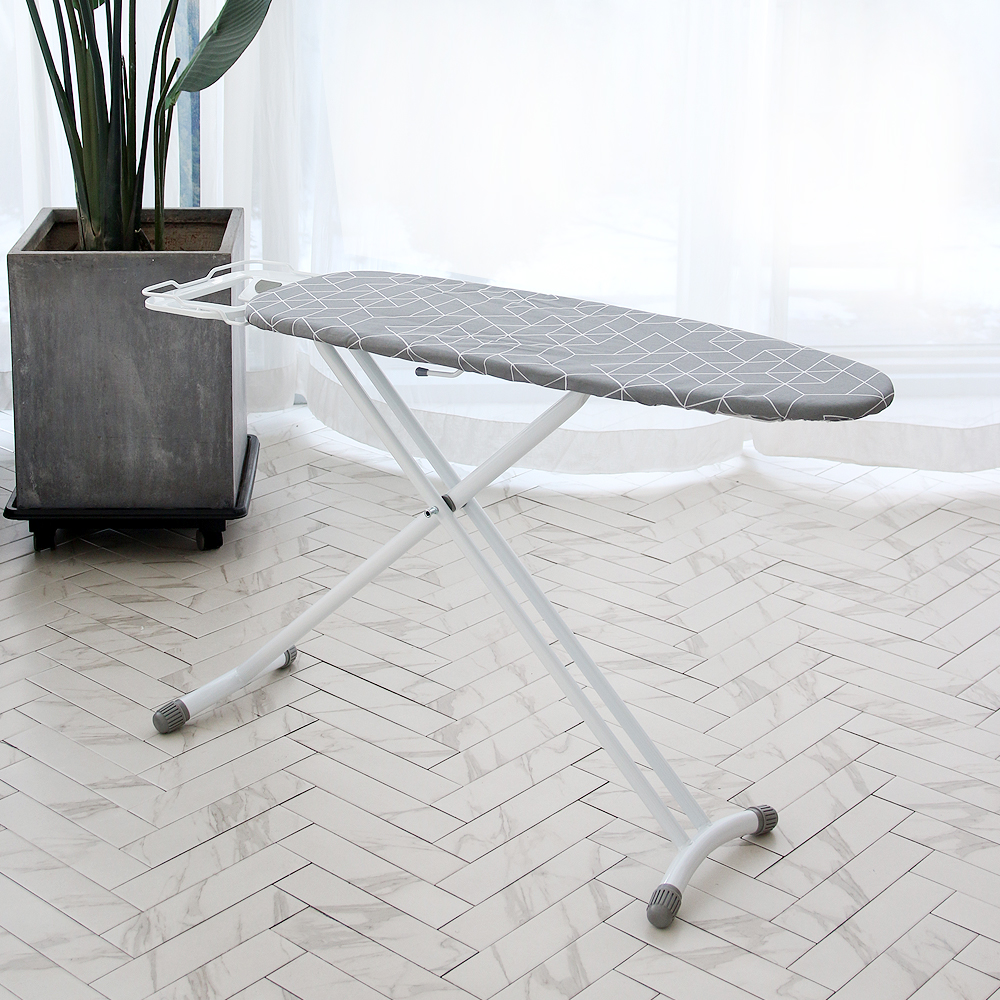 엠리빙 하레스 스탠드 다리미판 36,900원