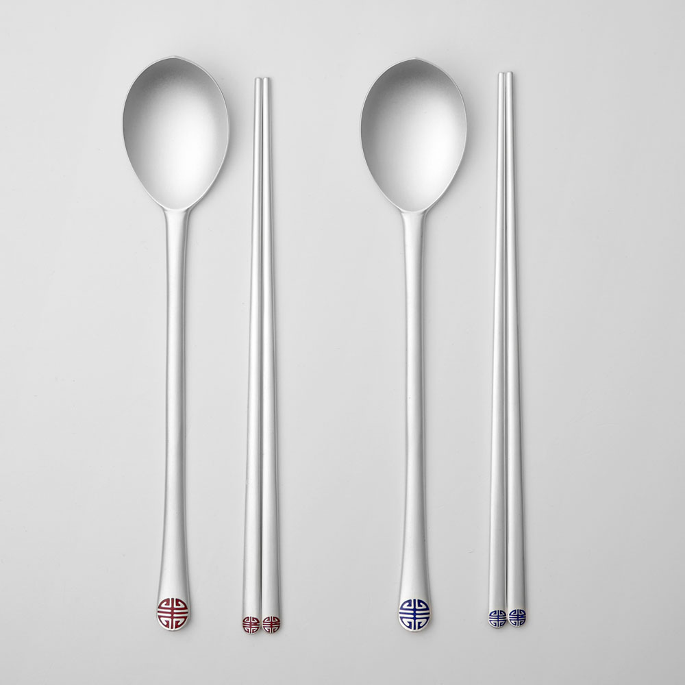 NEW 칠보 수자문 은수저 2벌세트(80%,50돈) 무료예단포장, 레드 + 블루, 여성용 + 남성용, 1세트 1,438,000원