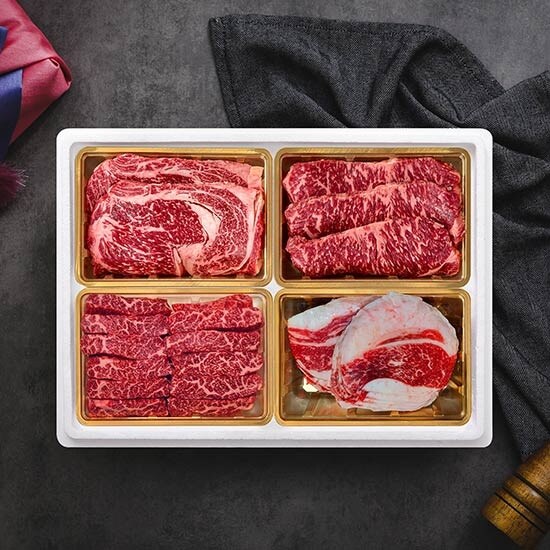 1등급 소고기 선물세트 1kg(등300/채300/갈200/차200) 참소스2개/핑크솔트1개 97,000원