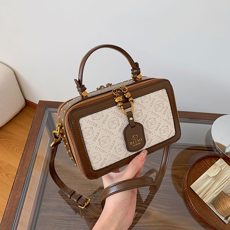 숄더백 스퀘어백 크로스백 가을 빈티지 곰돌이 패션 숄더백 66,900원