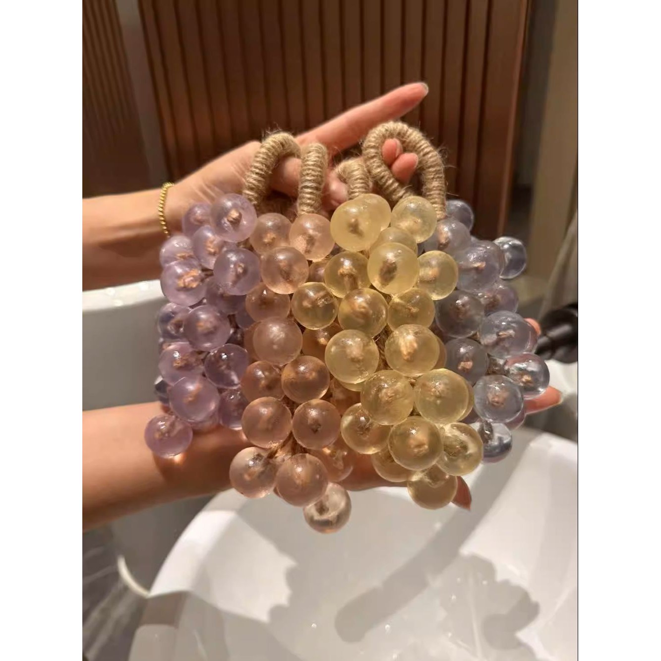 크리스탈 포도모양(250g) 인테리어 소품 집들이 선물세트 선물상자 리본 증정, 1개, 치자꽃향-옐러우 17,990원