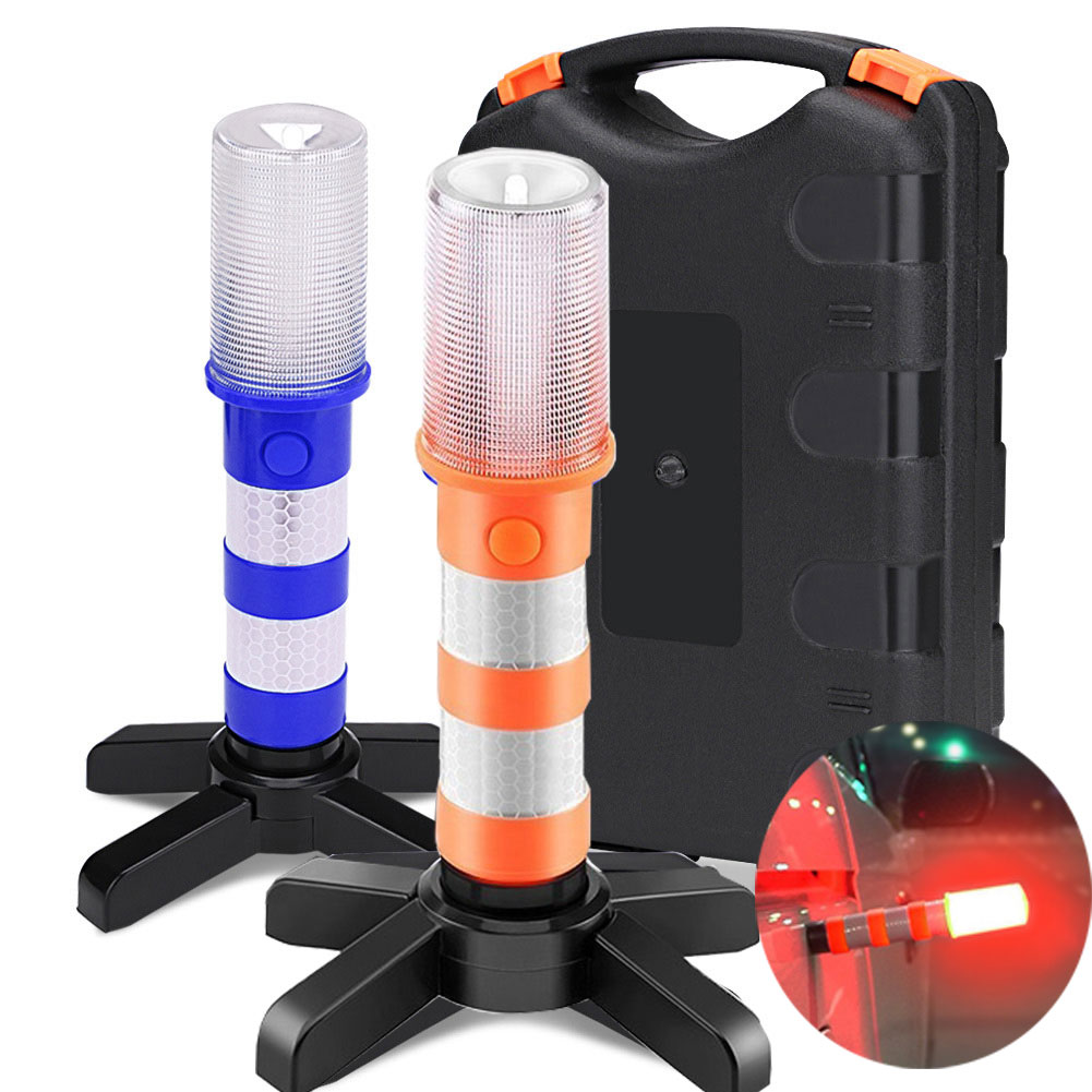 차량 비상 신호봉 자동차 고장 사고 표시등 자석 LED 경광봉 야간 안전 삼각대 대용 휴대용 비상 경고등 17,900원