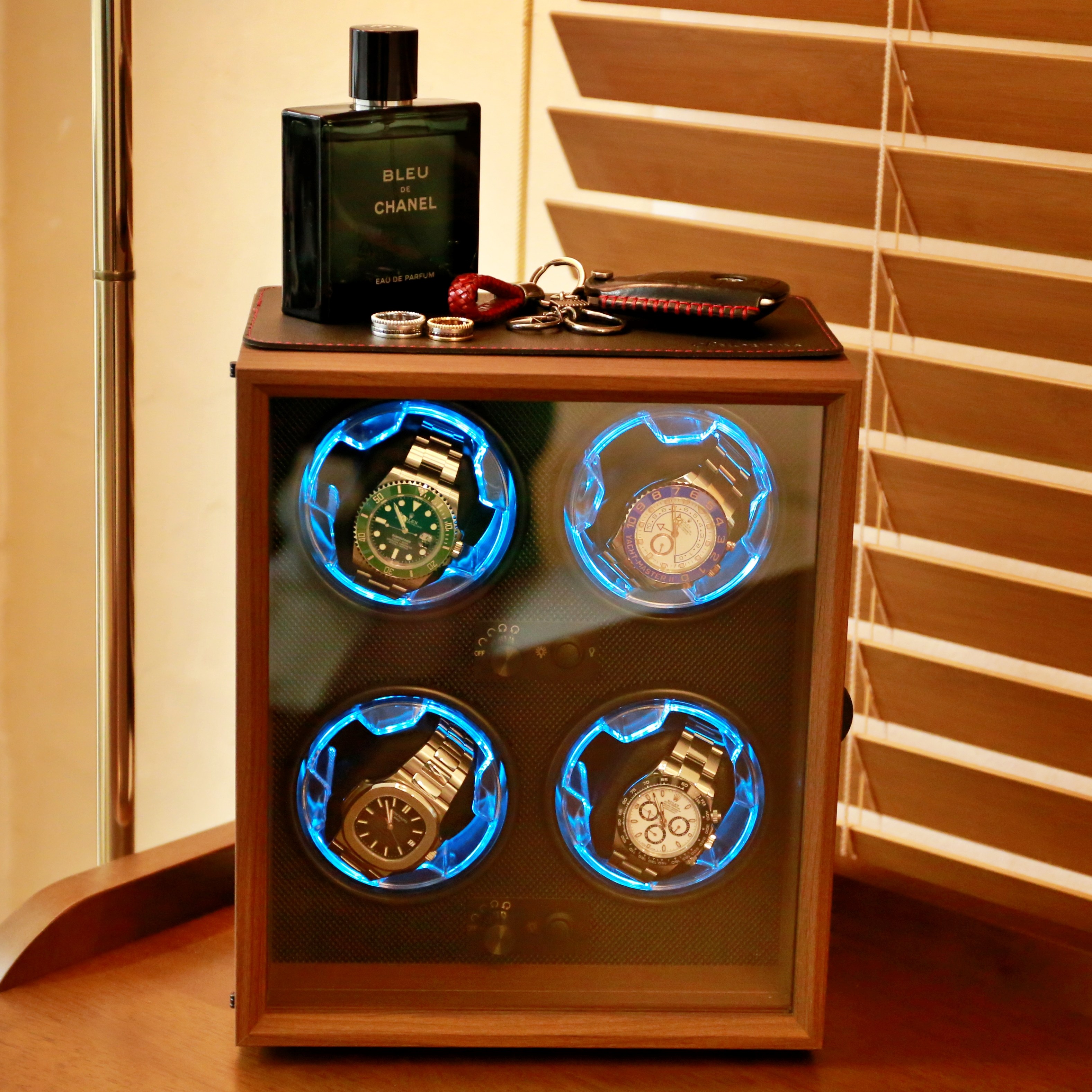 에스모던즈 워치와인더 4구 오토매틱 시계 보관함 96,150원