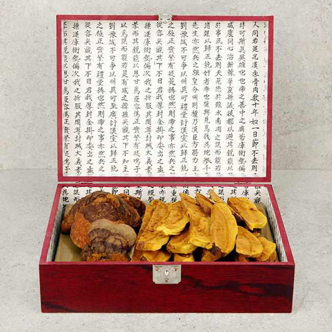 [지리산 마천농협] 지리산 마천골 상황버섯 300g (목함+보자기) 179,000원