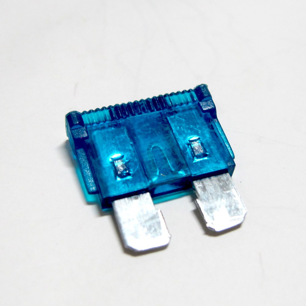 모터한 차량용 구형 휴즈 15A DIY 자동차 퓨즈 과전류 보호 과부하 전류 차단, 1개 100원