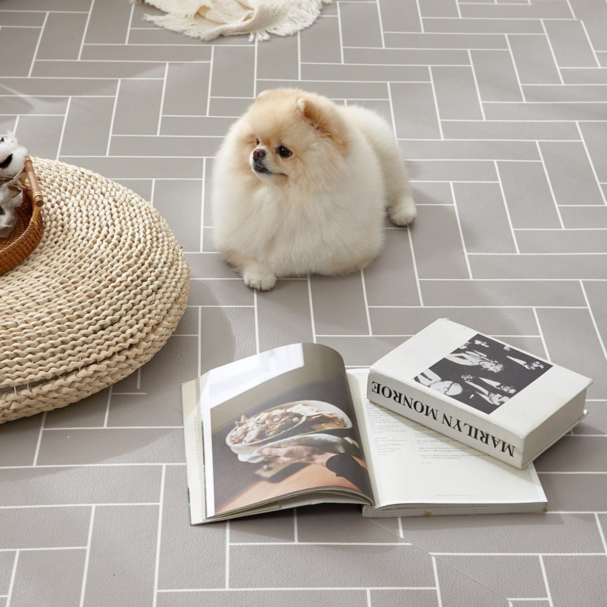 휴팡 15T 애견 롤매트 셀프시공 강아지매트 미끄럼방지 슬개골보호 펫 PVC매트, 폭 110cm x 1m 33,900원