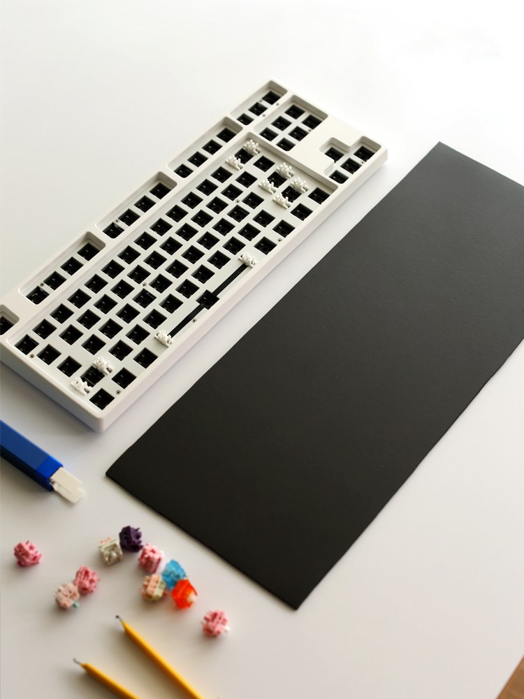 몬스타 가츠 로저스 LE20 키보드 흡음재 포론 차음재 키보드통울림 키보드소음 차단 4,500원