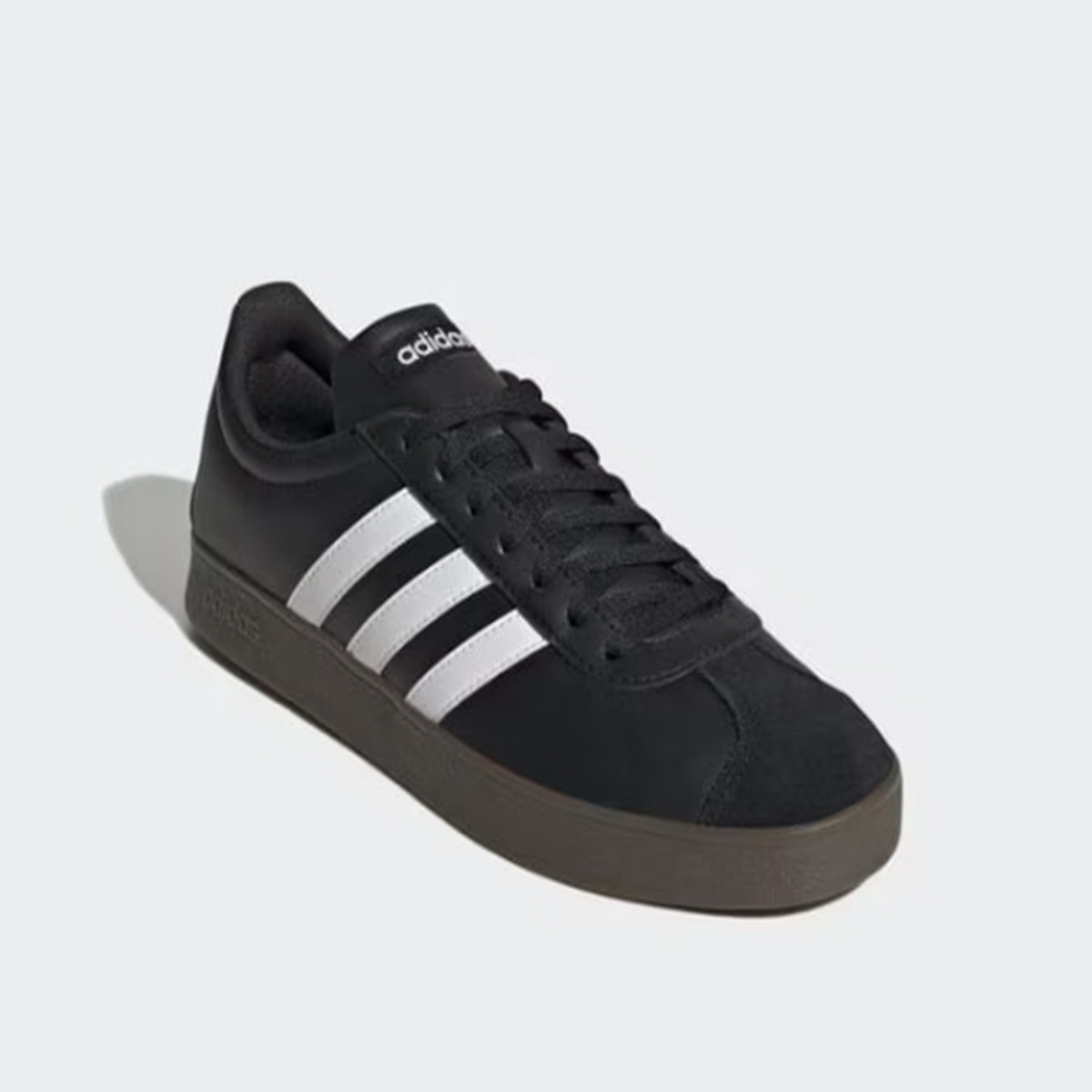 [국내정품/다음날도착] 아디다스 스니커즈 운동화 단화 VL 코트 클래식 슈즈 데일리 직장인 발편한 공용 캐주얼 커플 선물 Brandedit 66,900원