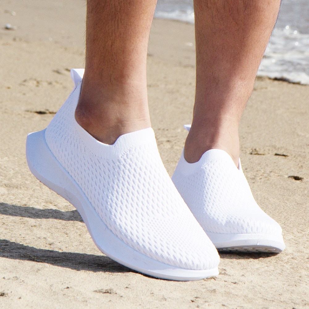 어반스 커플 아쿠아슈즈 워터슈즈 발편한 여름 운동화 물놀이 신발 19,800원