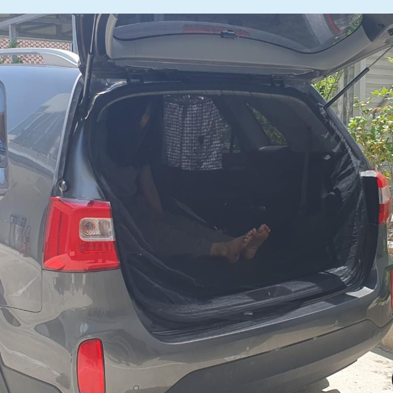 마루오피스 _ 간편 설치 밴드형 차 모기장 차박 트렁크 방충망 차량용 블랙 SUV 가림막 창문 유리 차량 6,100원