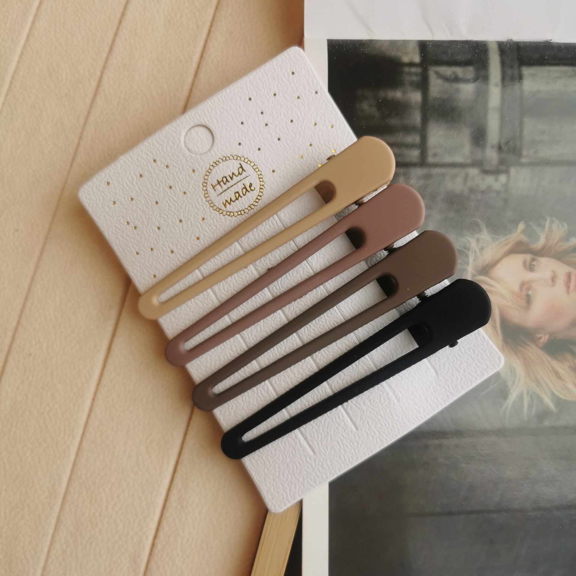 미다미 지퍼팩세트  브라운 주니 매트 메탈 집게핀세트 [5디자인] 5,000원