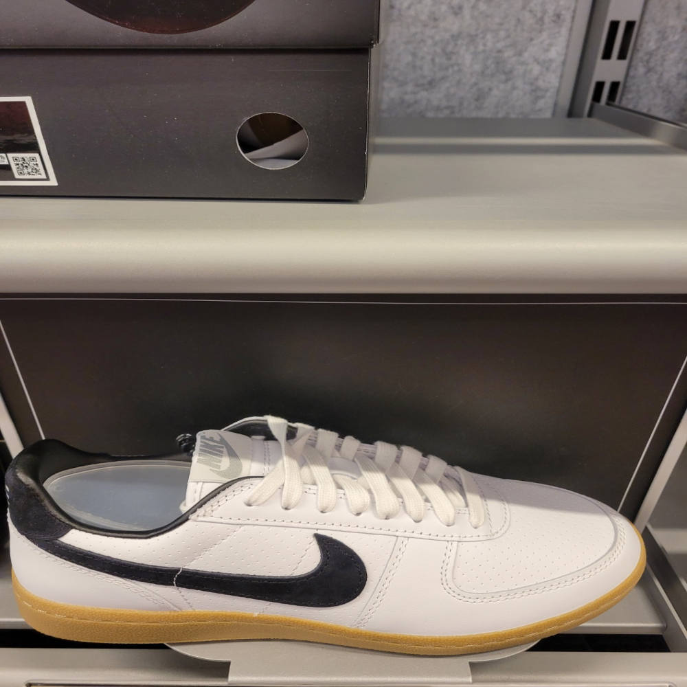 국내매장판 나이키 Field General 82 SP White and Black HF5603 101 89,800원