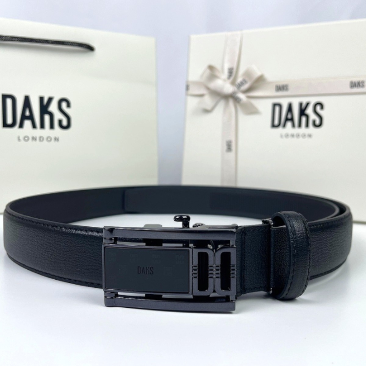 [백화점 정품/선물포장] 25SS 닥스 블랙 무광버클 소가죽 자동벨트 128,000원