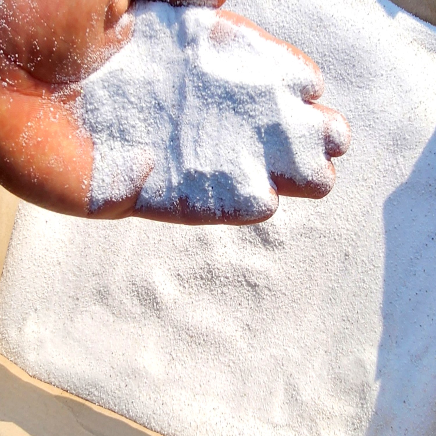 IN테리어 30L 하얀모래 고급 규사 건조사 모래 모래놀이 12,000원