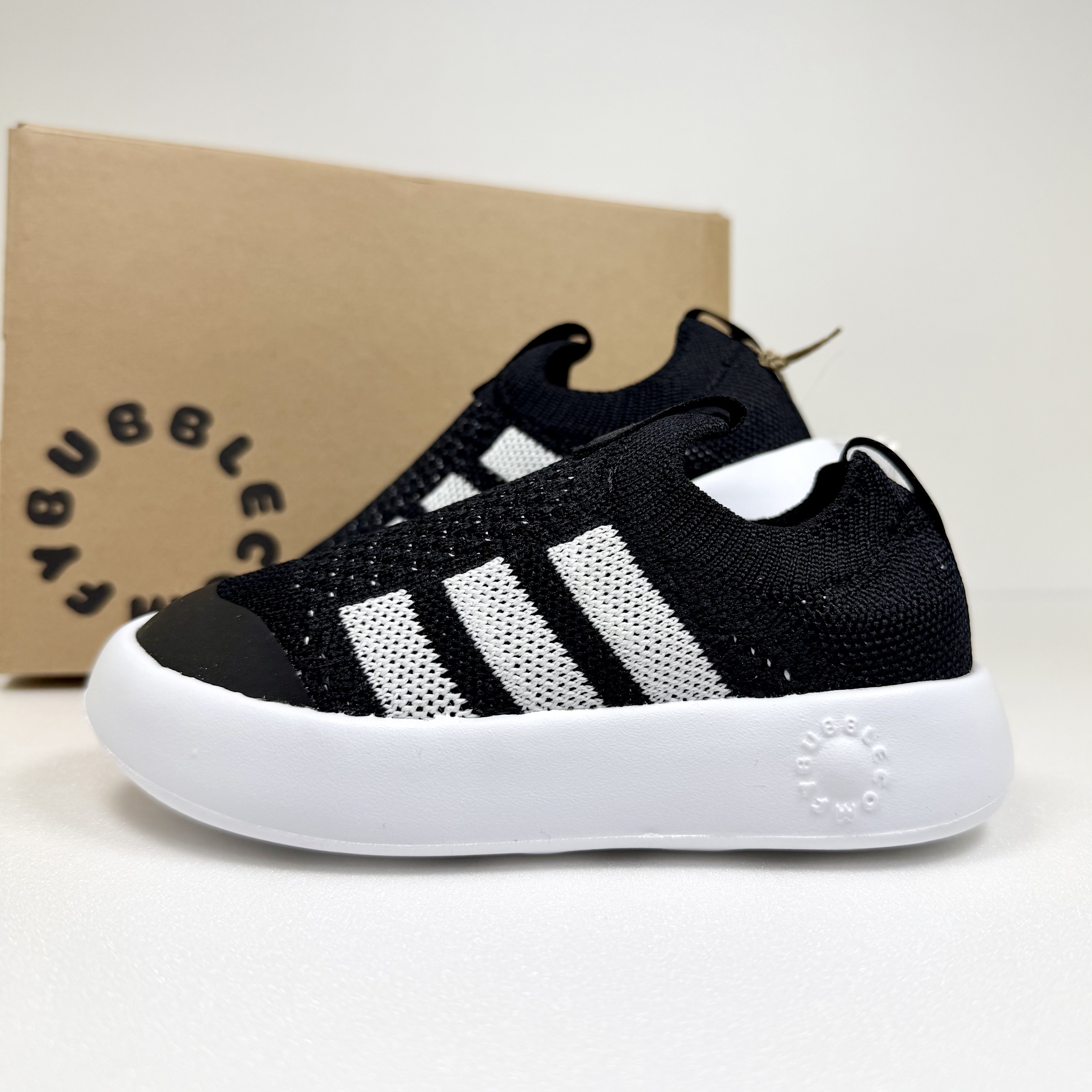 아디다스 베이비 버블컴피 운동화 키즈 유아 아이들 공용 유치원 등원용 가벼운 편안한 예쁜 토들러 신발 슬립온 46,000원