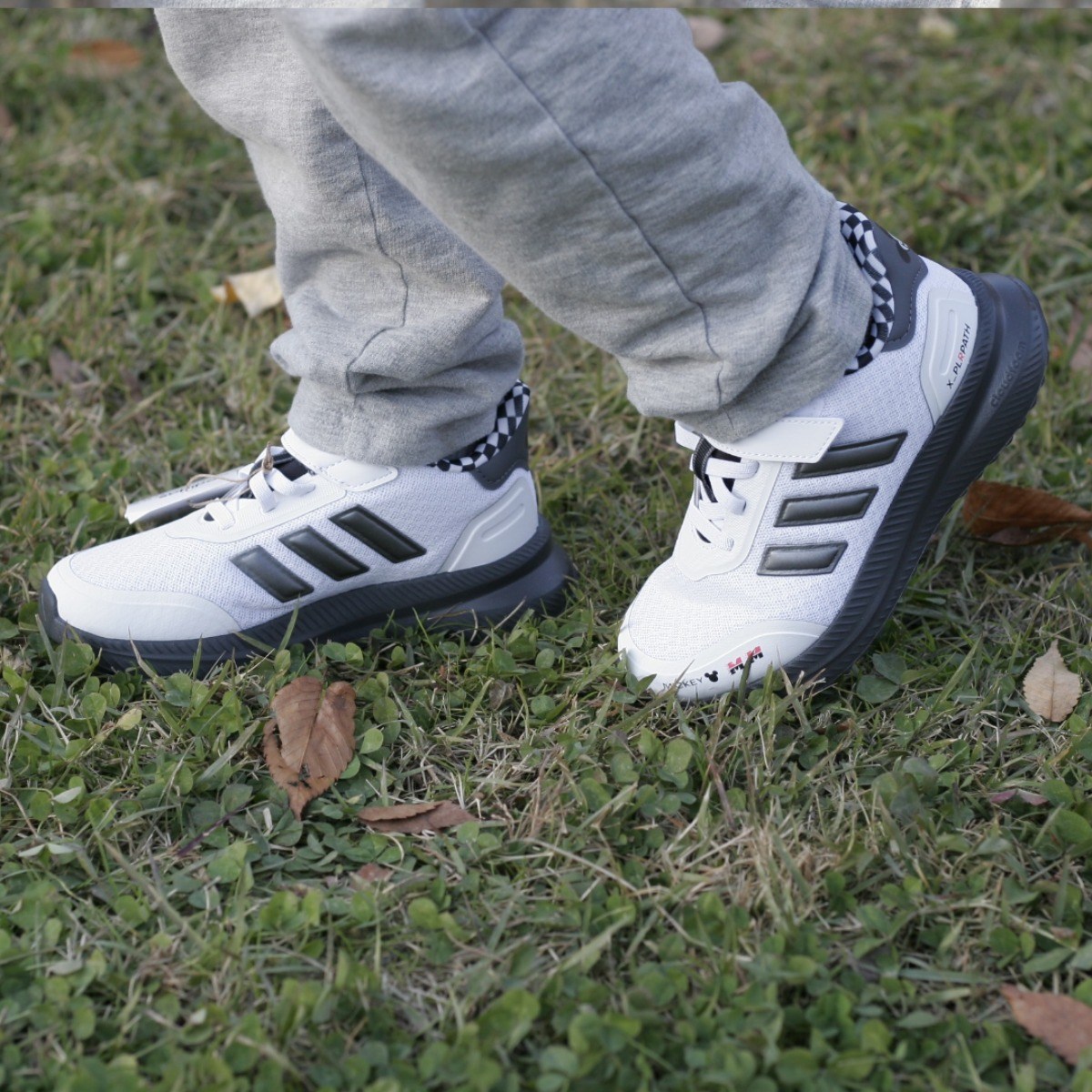 아디다스 키즈 주니어 발편한 러닝화 초딩 미키마우스 벨크로 찍찍이 운동화 X_PLRPATH MICKEY EL C 47,900원