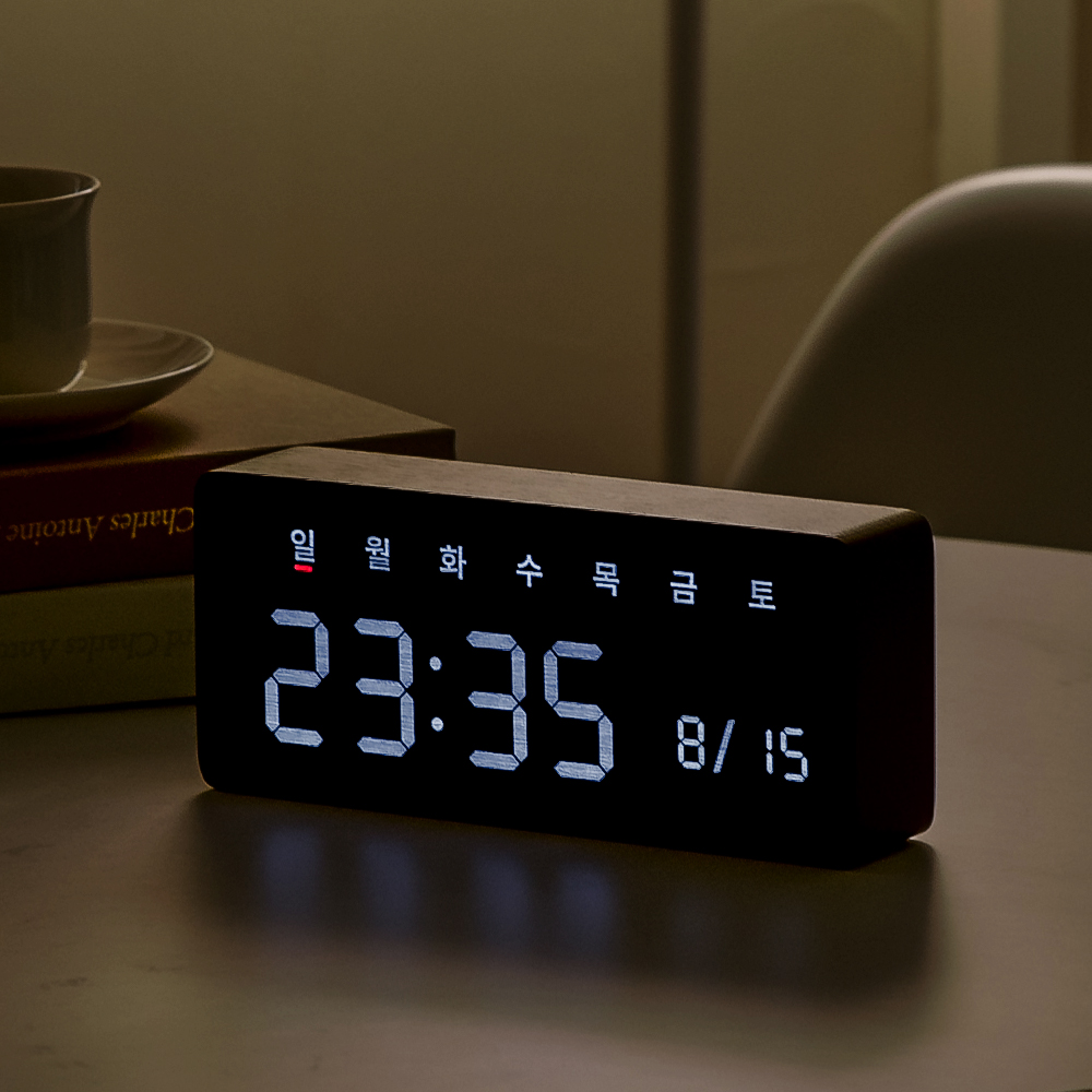플라이토 데이즈 인테리어 LED 탁상시계 36,470원