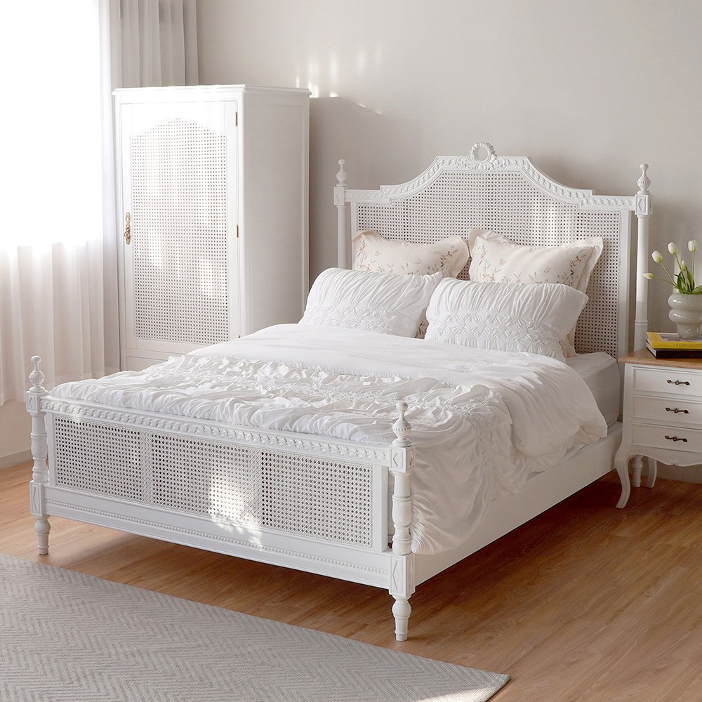 피어젠가구 데이지 프렌치 엔틱 라탄 침대 퀸사이즈 프레임, 화이트, 현재가 1,425,000원