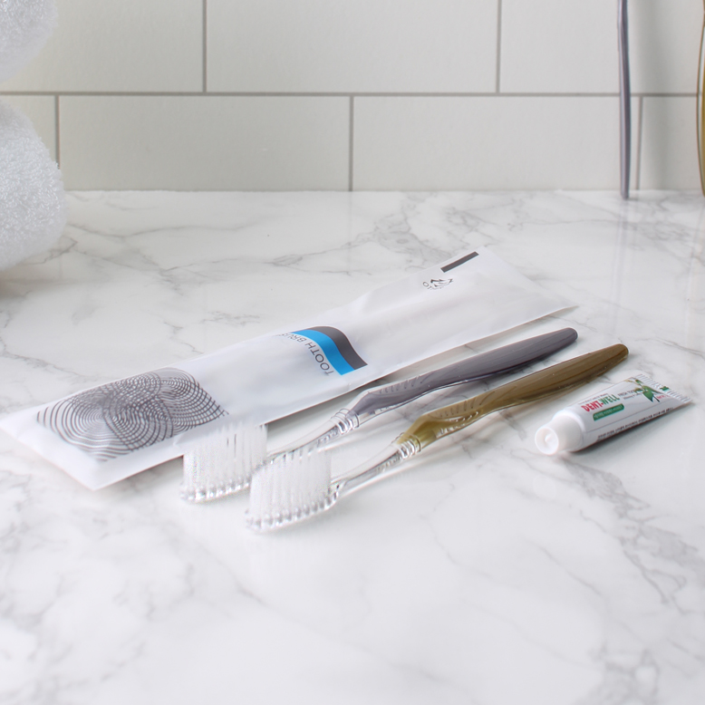 클로버 일회용 칫솔+튜브치약5g 세트 150,000원