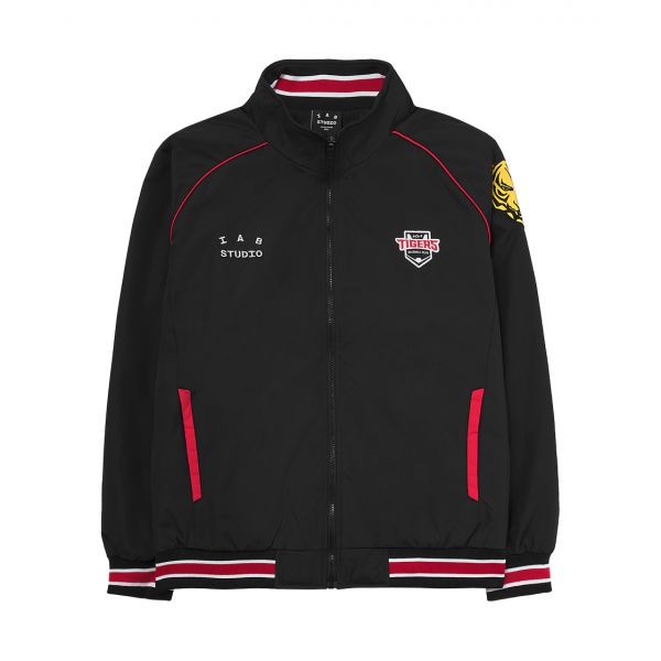 [정품 보증] IAB Studio x KIA TIGERS 24 아이앱 스튜디오 x 기아 타이거즈 24 어센틱 춘추 점퍼 블랙 185,900원