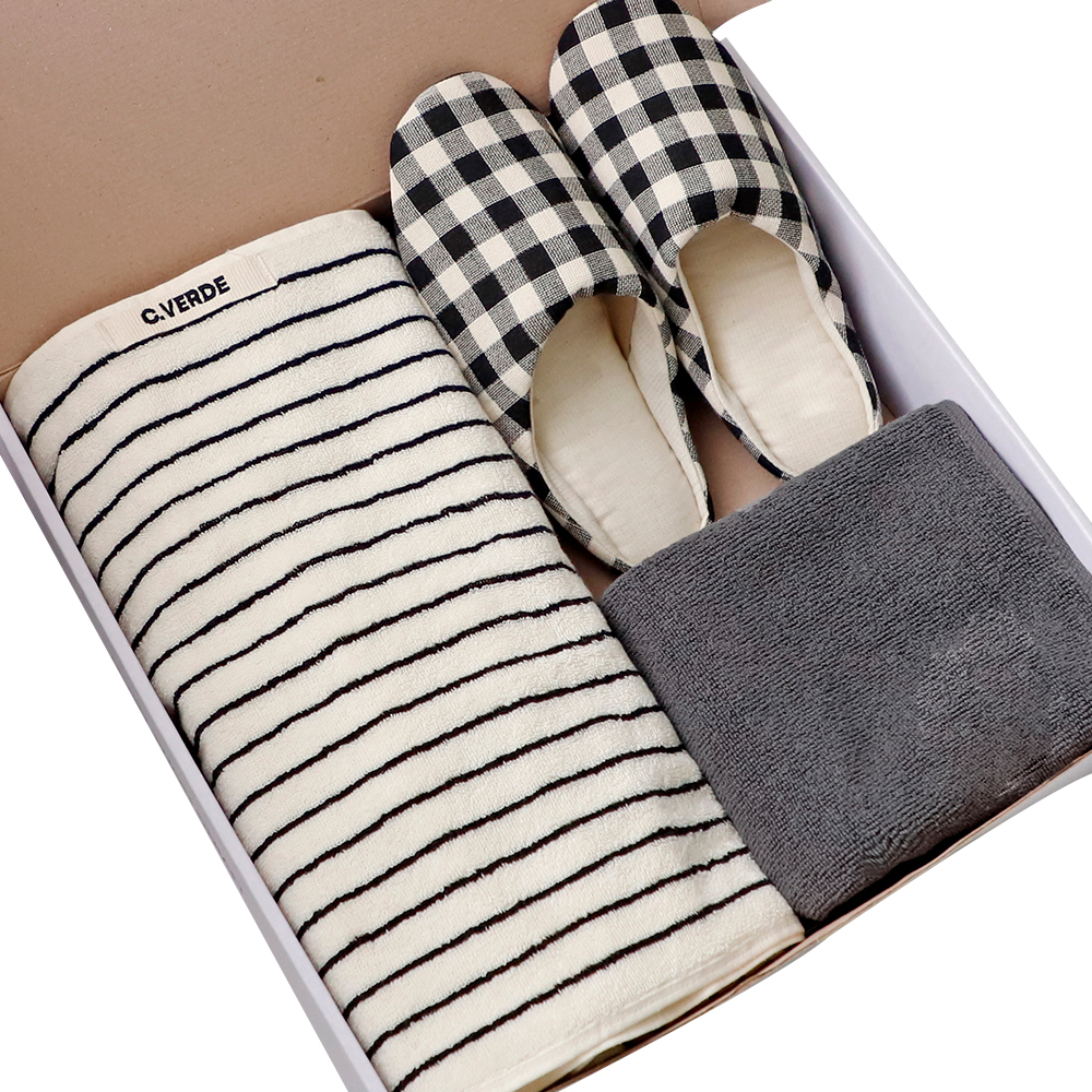 까사베르데 선염 스트라이프 호텔 타월 170g 30수 코마사 5p + 고중량 심플 타월 발매트 + 체크돔형 슬리퍼 + 선물박스 세트 19,240원