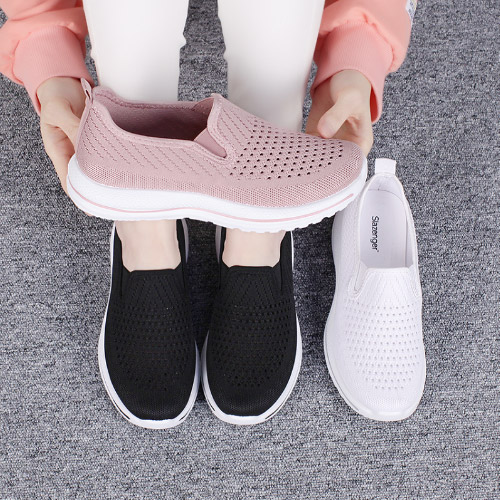 슬레진저 여성 푹신푹신 아쿠아 메쉬 스니커즈 슬립온 SL-69 14,800원