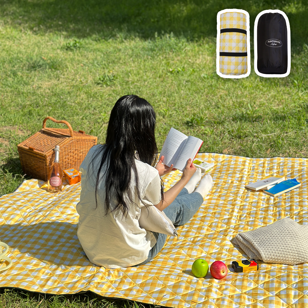 솜솜라이크 피크닉 매트 두꺼운 방수 돗자리, 기본 옐로우, 현재가 29,900원