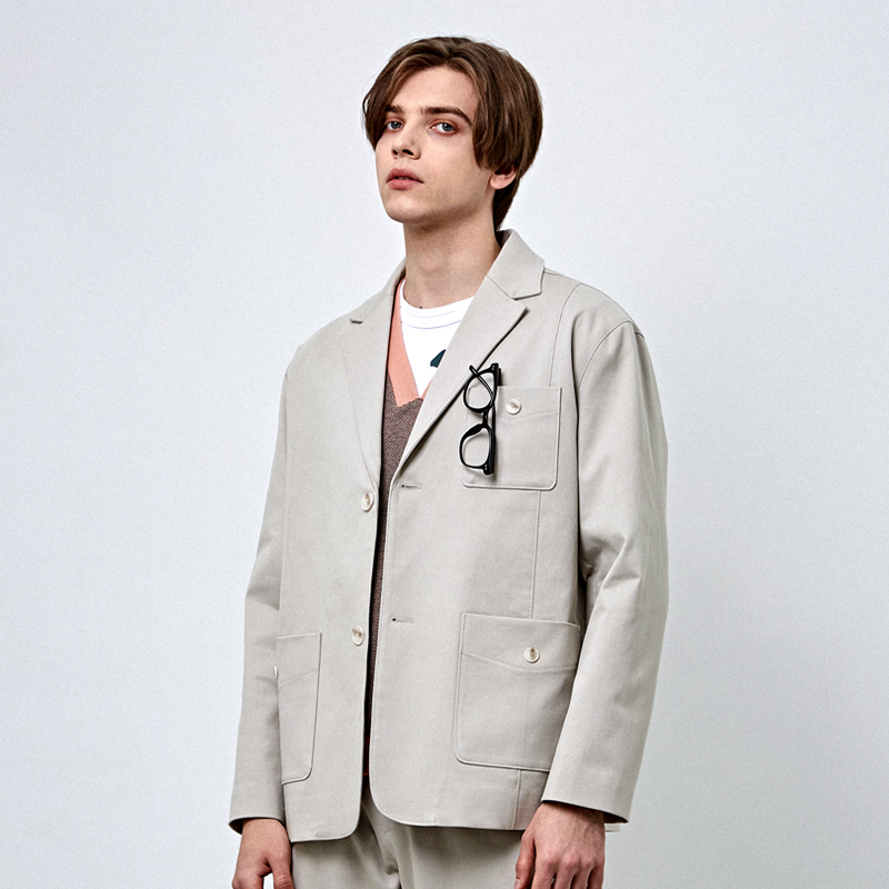 커스텀어스 남성용 세미오버핏 투버튼 자켓 CXS24SWJK208 127,420원