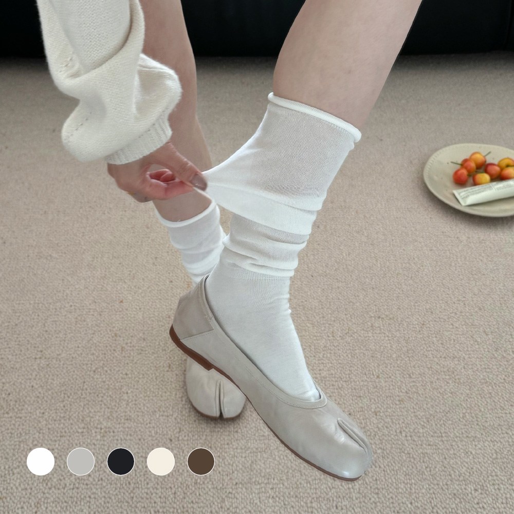 May 3 Socks 여성 양말 순색 겨울 니삭스 슬림 롱 양말 압박 중목 양말 반장 양말 장목 양말 운동 다리 보온대 필라테스 5족 세트 8,990원