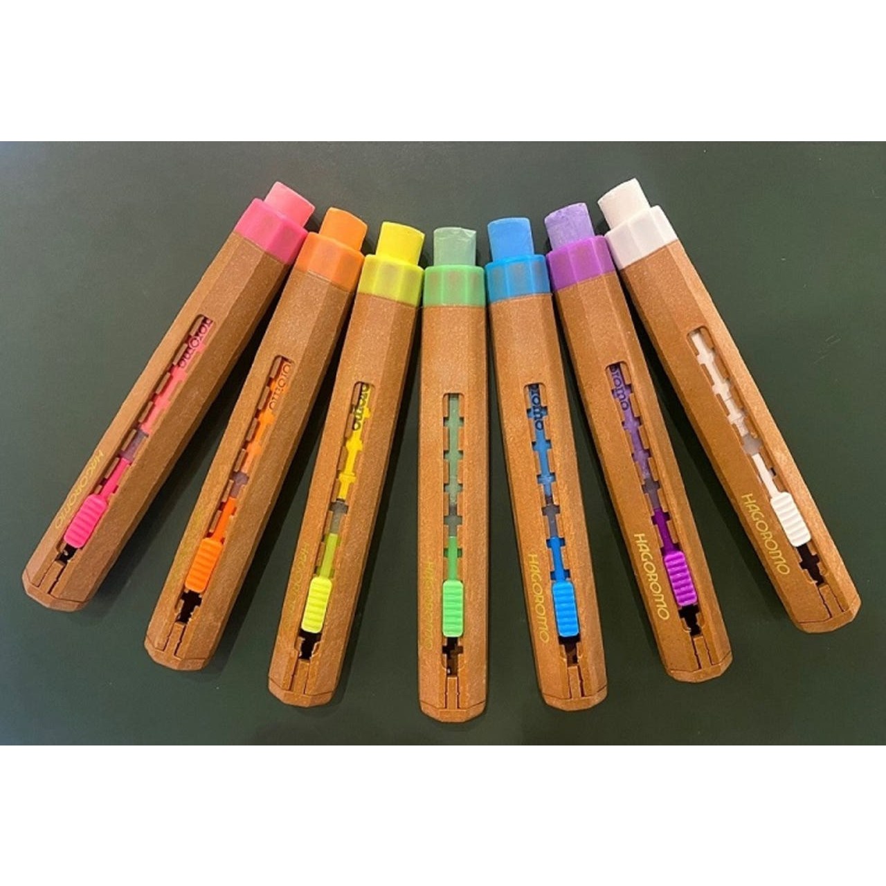 하고로모 슬라이드식 자석 분필홀더 크리스탈 멀티 쵸크 홀더 7색상 9,000원