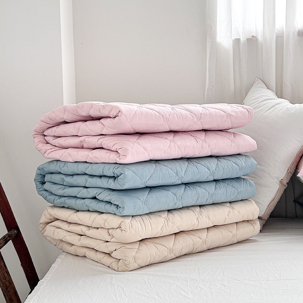 쿠에뜨 호텔침구 호주산 프리미엄 양모 100% 고밀도 순면 고정밴드 침대패드 79,900원