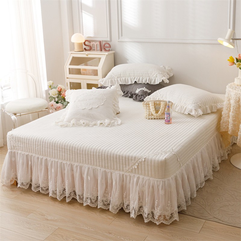 러빙랩 스노우 40수 레이스 침대커버 68,200원