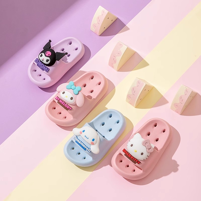 다나에 산리오 귀여운 시나모롤EVA 슬리퍼 물빠짐 미끄럼방지 욕실화 13,900원