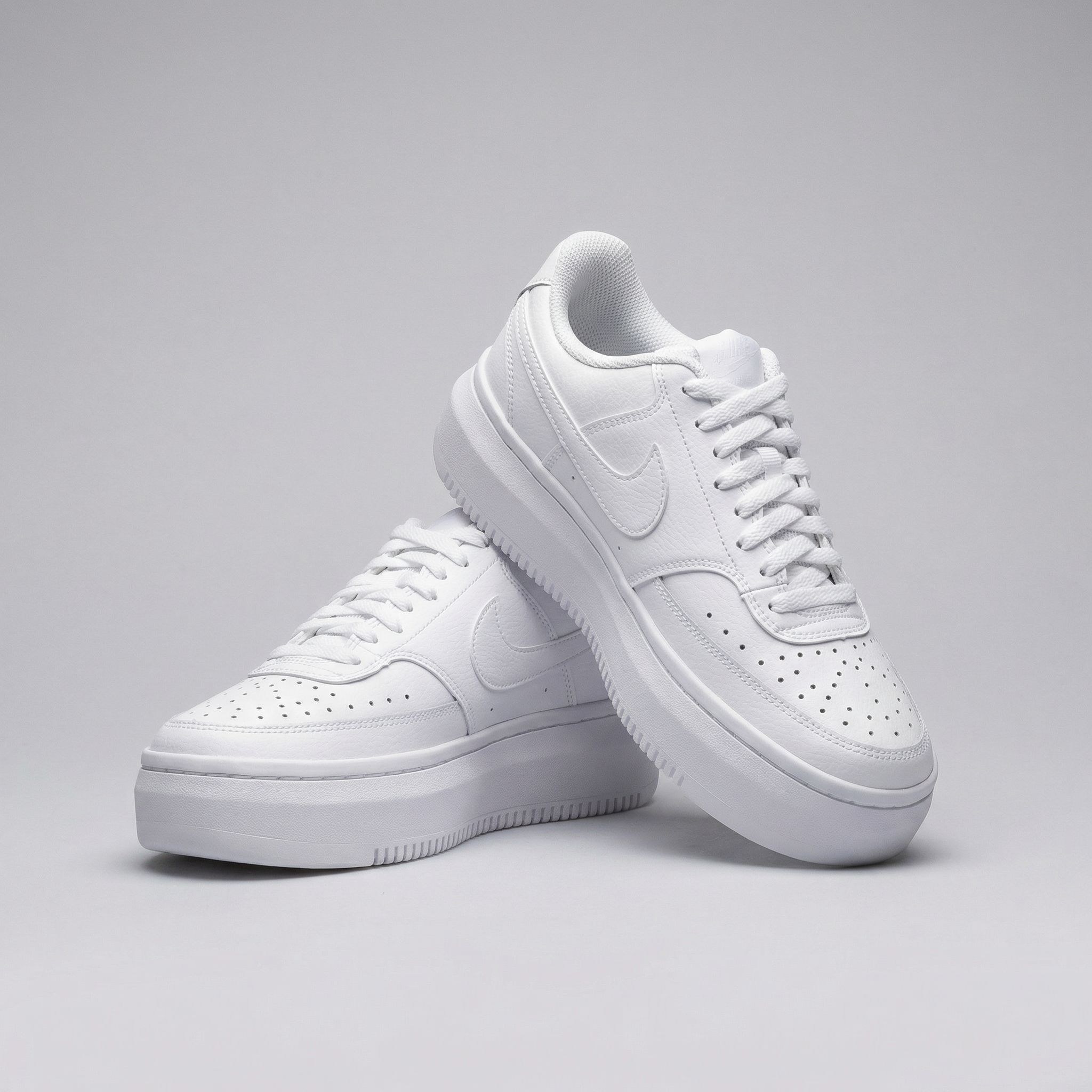 [국내매장판]나이키 코트 비전 알타 여성 스니커즈 플랫폼 키높이 레더 운동화 데일리 화이트 신발 89,000원