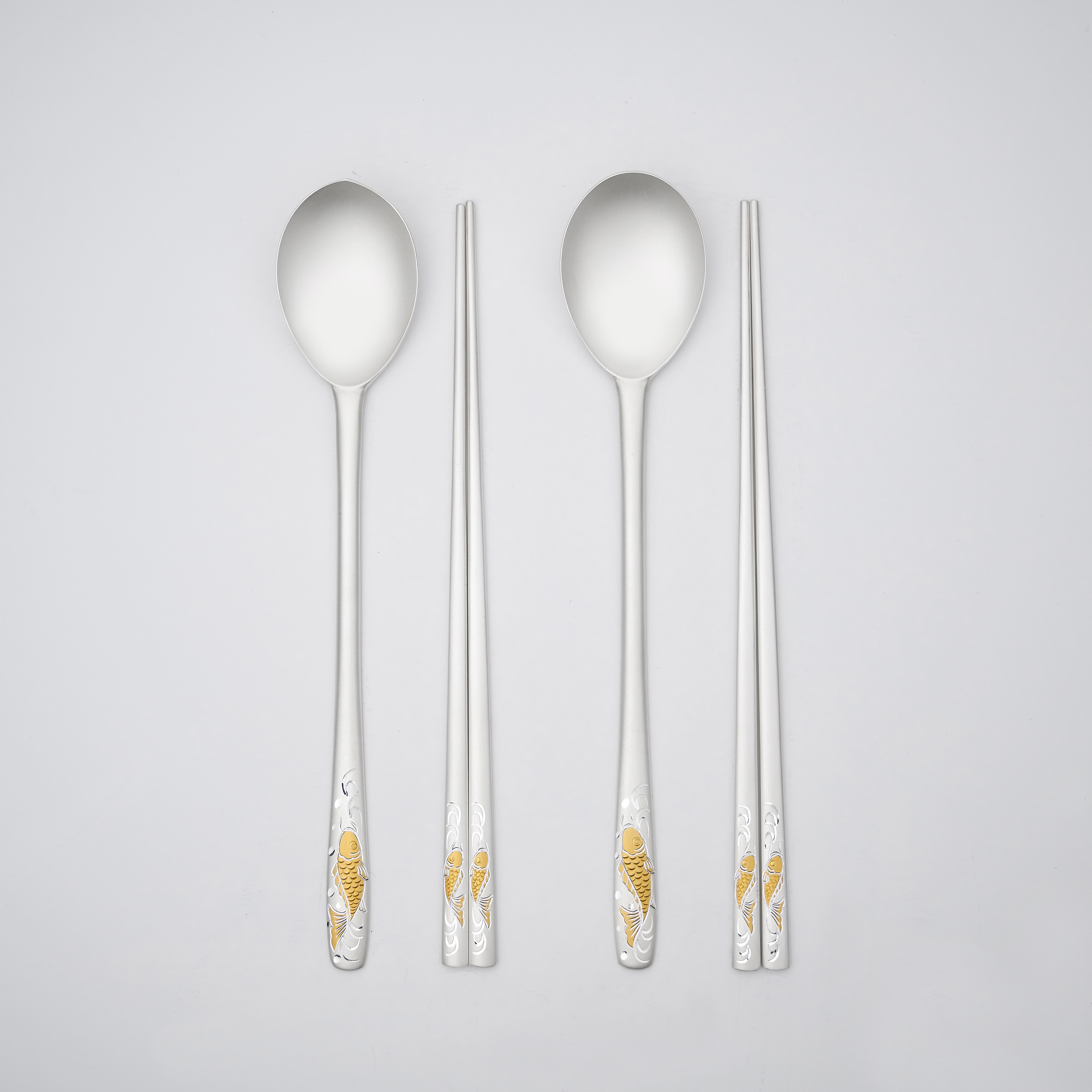 [한국도자기리빙] 금부 잉어 은수저 2벌세트 (99% 60돈) 무료예단포장, 1개 2,380,000원