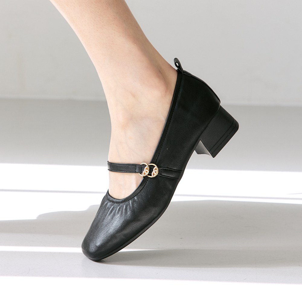 슈리오 여성 셔링스트랩 발편한 골드링 메리제인 단화 4cm 39,900원