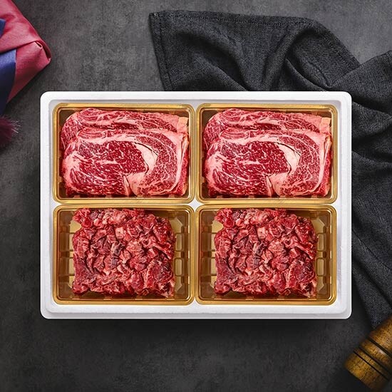 1등급 소고기 선물세트 1kg(등200/등200/국300/국300) 참소스2개/핑크솔트1개 67,900원