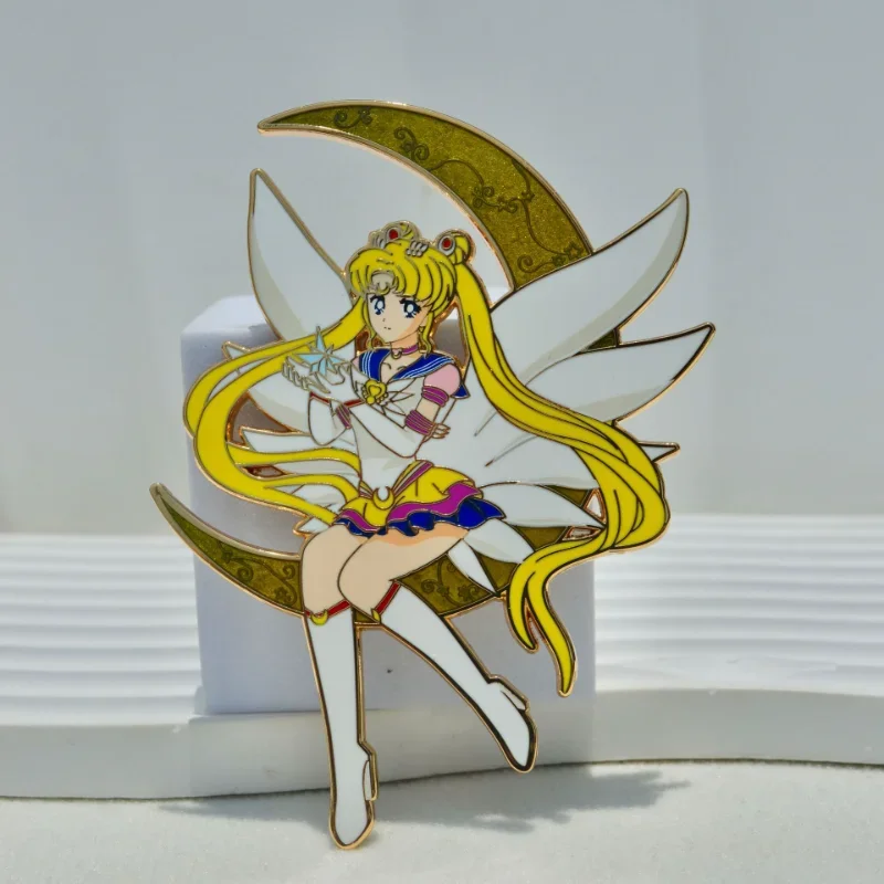 귀여운 러 문 에나멜 핀 Usagi Tsukino 브로치 옷깃 핀 배지 배낭 의류 액세서리 애니메이션 쥬얼리 생일 15,300원