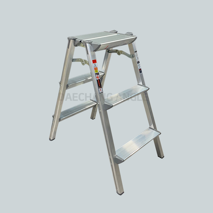 가정용 광폭 사다리 캠핑용 실내 실외 매장용 알루미늄 2단 - 5단 국산 기자용 출사용 47,000원