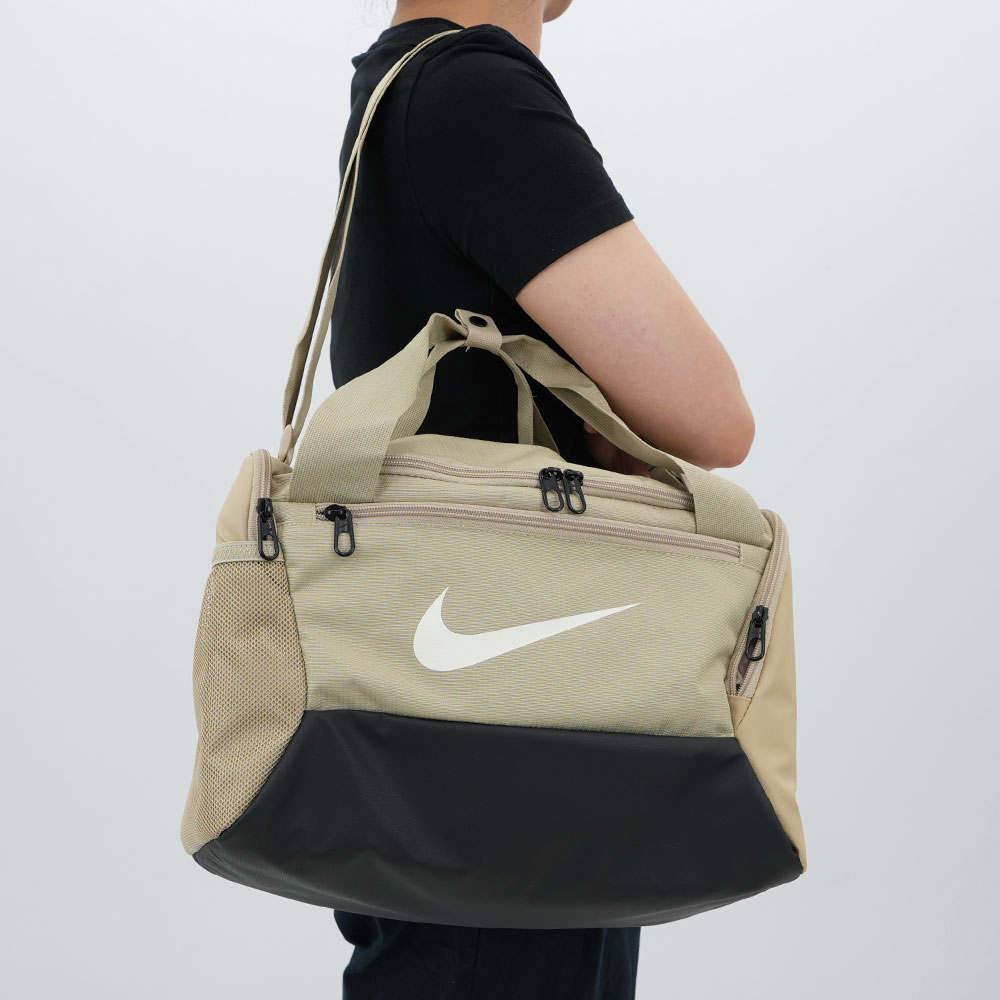 나이키 작은 더플백 스포츠 팀백 단기 여행용 가방 25L 축구 농구 수련회 헬스가방 34,000원
