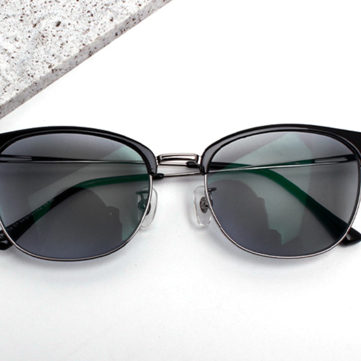 JB9 Double 안경테 블루라이트차단안경 하금테 변색안경 선글라스 자외선차단 블랙 골드 실버 남녀공용 52,000원