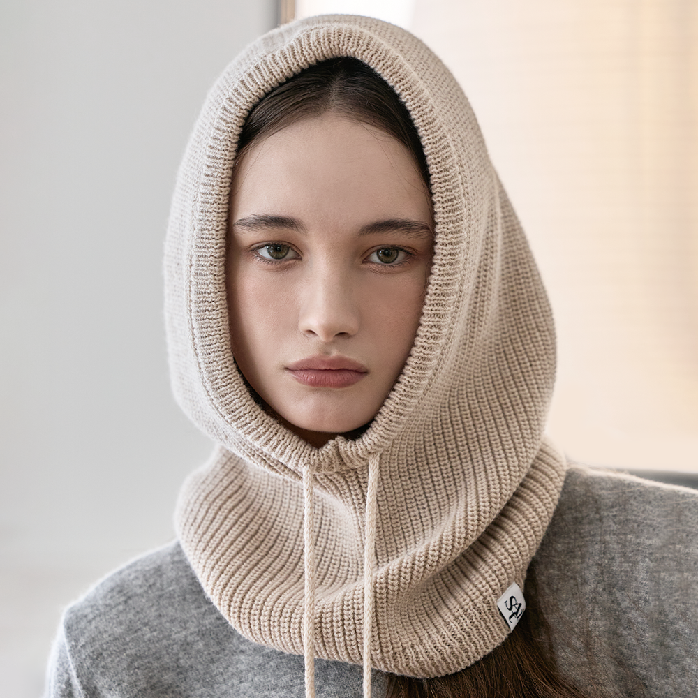 세인트새틴 아르 캐시미어 니트 바라클라바 59,000원